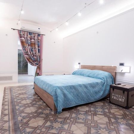 Suite Umbertino 39 Bari Exterior photo